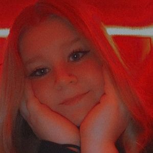 Meet your Posher, Cayleigh